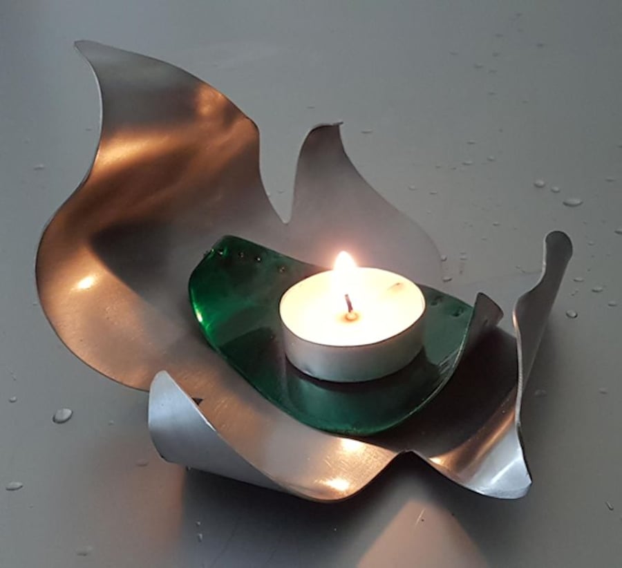 Tealight holder No6