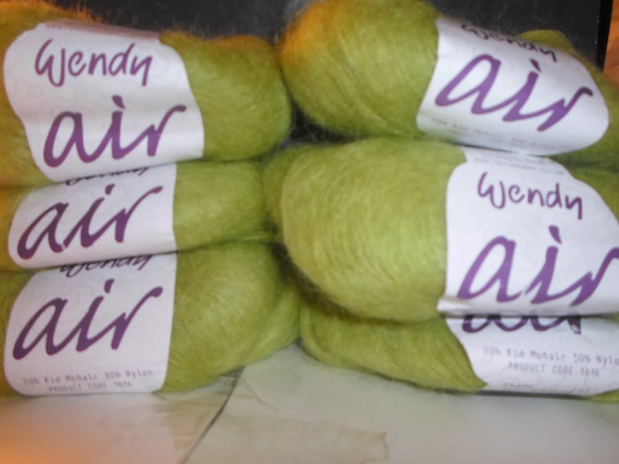 70% KID MOHAIR 6 X 25GM BALLS OF WENDY AIR IN ''DAISY' MID GREEN COLOUR