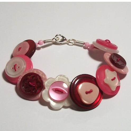 Cherry, Pink, Hot Pink and Pearlescent button bracelet 