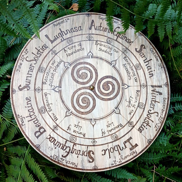 Triskele Celtic Wheel of the Year Calendar