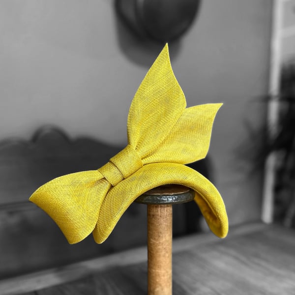Yellow Fascinator Hat for Weddings, Races 