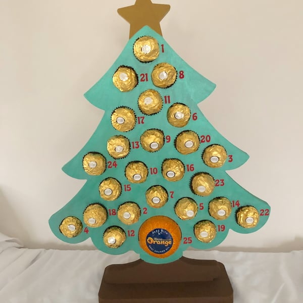 Christmas Tree Advent Calendar for Ferrero Roche and Chocolate Orange