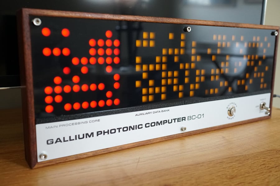 'Gallium Photonic Computer' - 324 LED Supercomputer