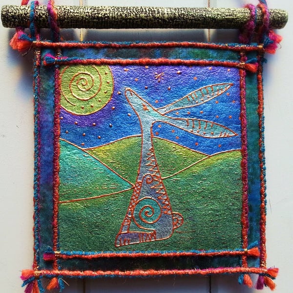 HHP186  - Moon Gazey Hare Wall Hanging - 15cm