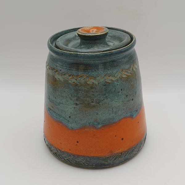 Lidded jar