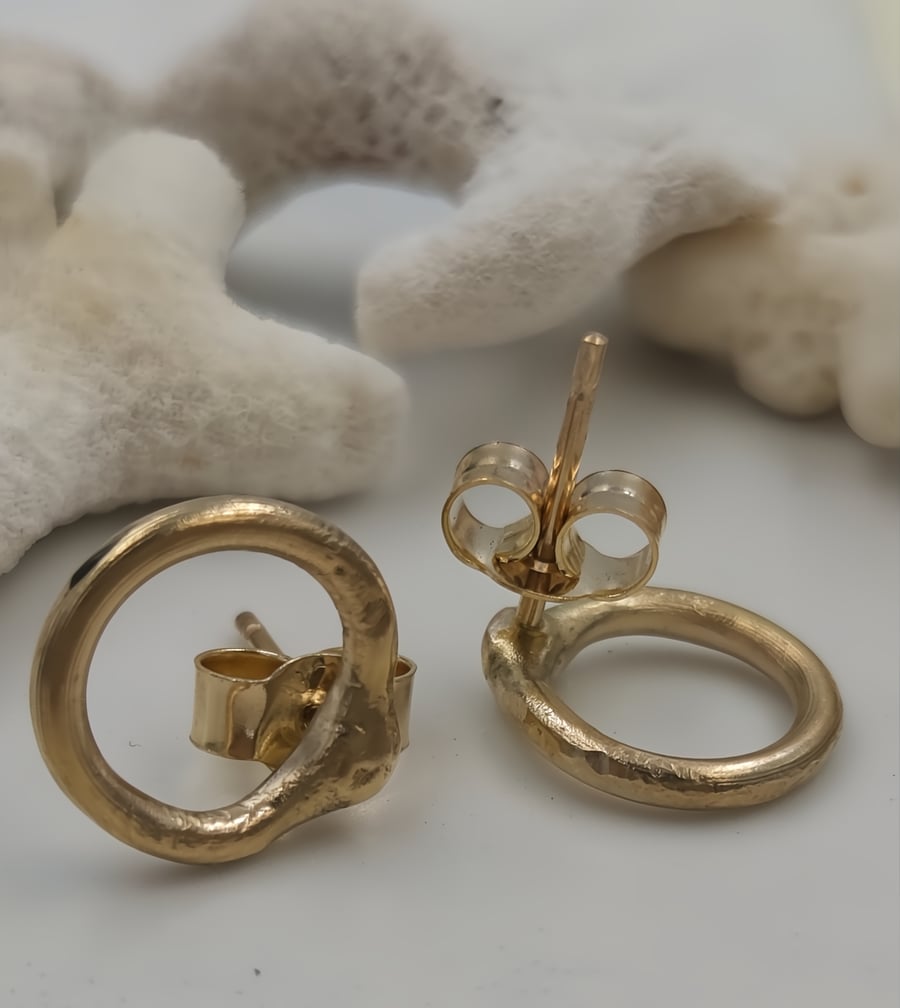 9ct Gold Circle Stud Earrings