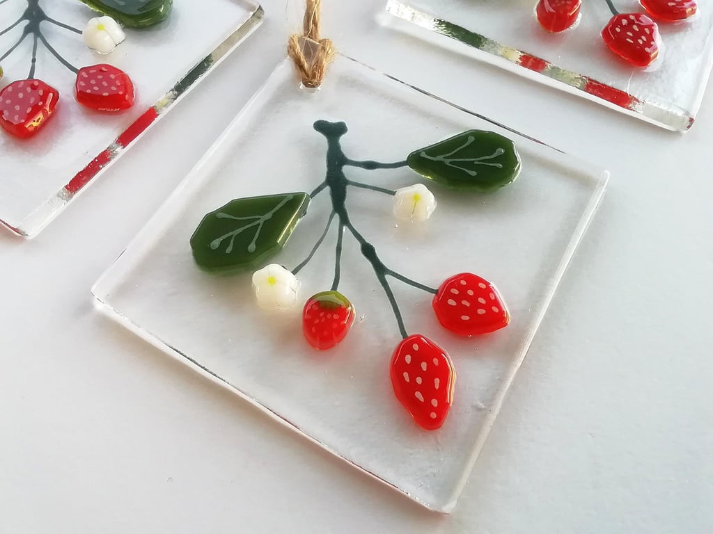 Fused Glass Strawberry Suncatcher: Red Berry Hanger