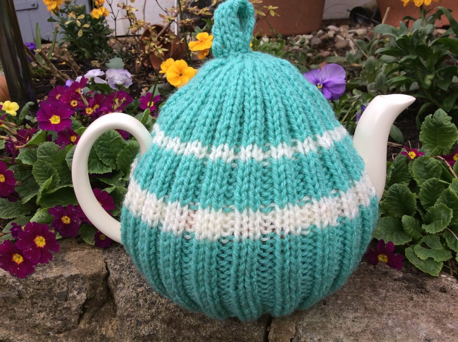 Traditional English Tea Cosy - 4 cup pot