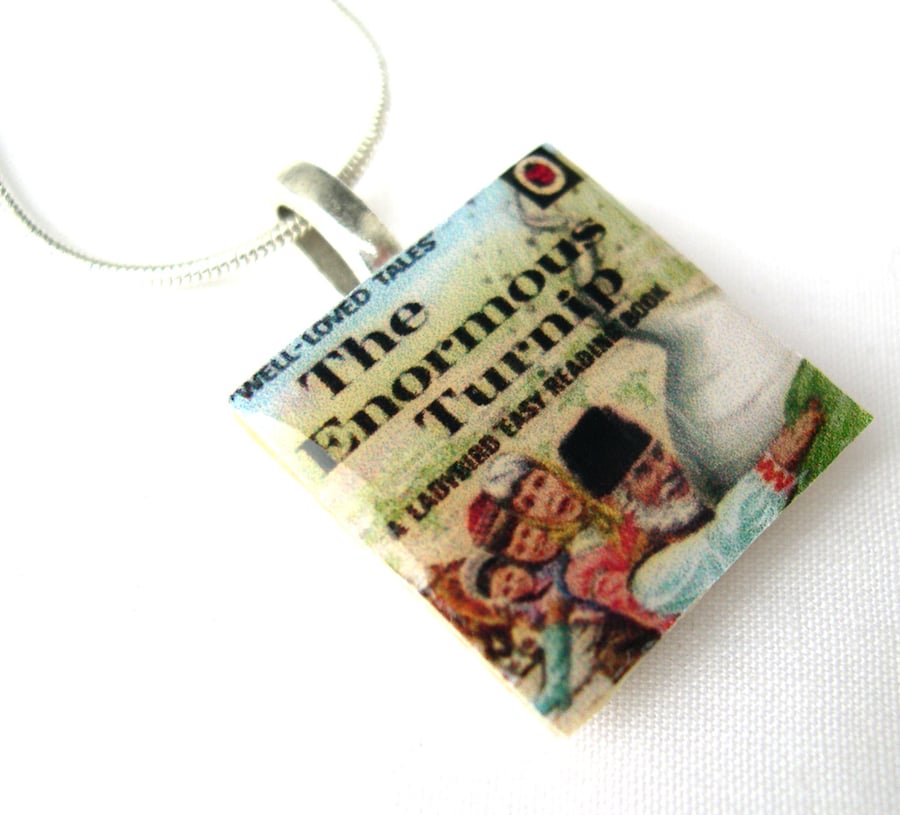 Unusual Unique Gift Ladybird 606d series The enormous turnip necklace