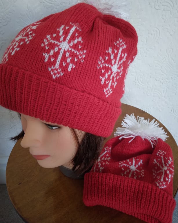Christmas hat with snowflake motifs, Adult or child, Wool