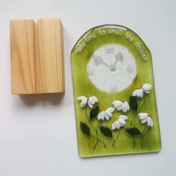 Daisy Fused Glass Clock Art: Inspirational Home Decor