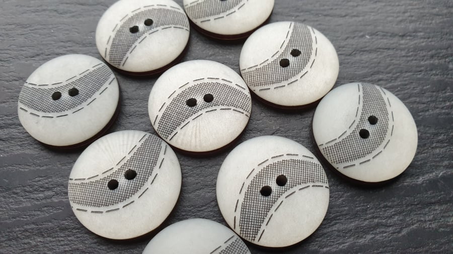 1" 25mm 40L Light Grey Polyester Buttons with black laser etched design x 5
