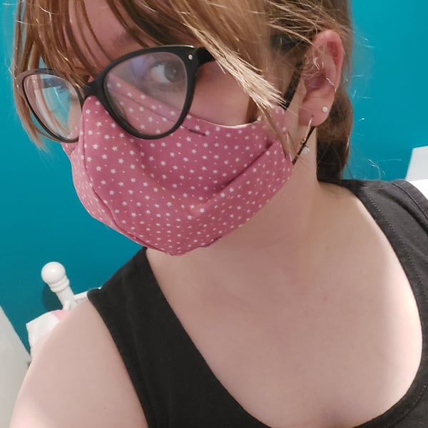 Ladys face mask pink stars 2 layers 