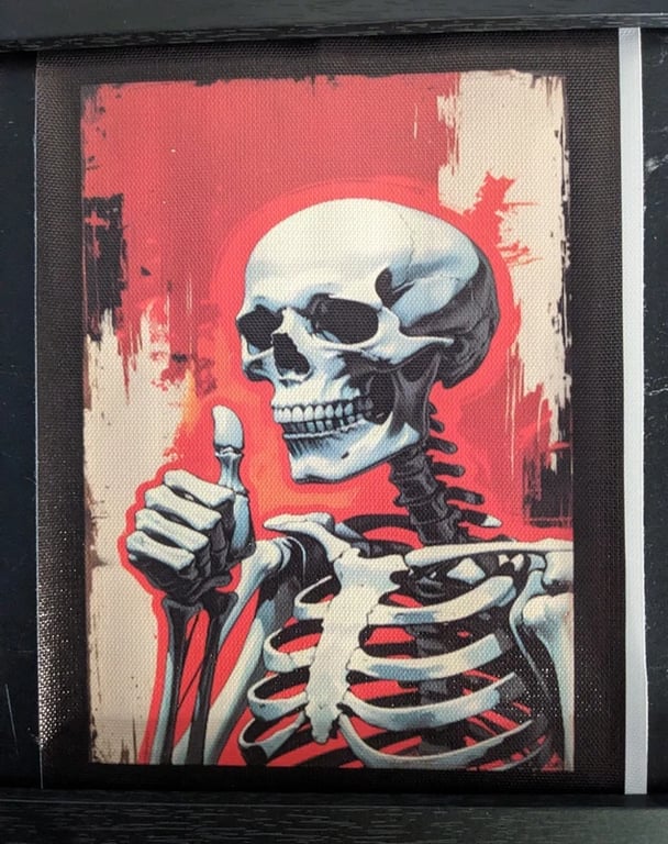 Thumbs Up Skeleton Canvas Print – Alternative Gothic Wall Art – 15 x 21cm Unfram