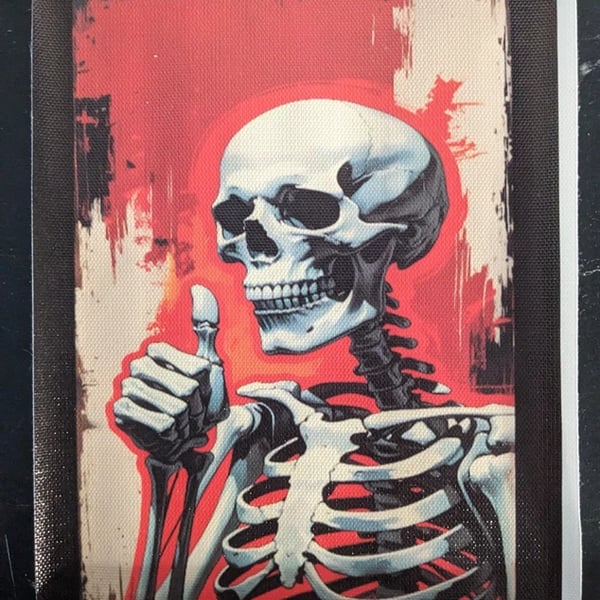 Thumbs Up Skeleton Canvas Print – Alternative Gothic Wall Art – 15 x 21cm Unfram