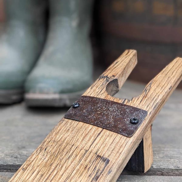 Whiskey Barrel Boot Jack Boot Puller