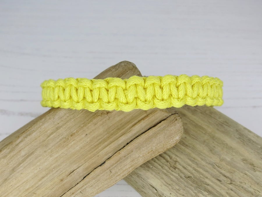 Macrame Cotton Cord Friendship Bracelet - Yellow Sands