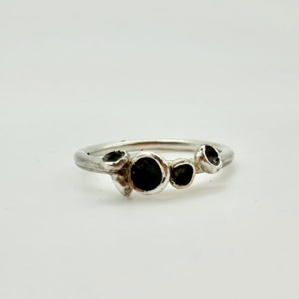 The Coastal Ring in sterling silver 