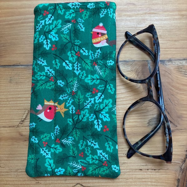 Christmas Robins Quilted Fabric Glasses Case