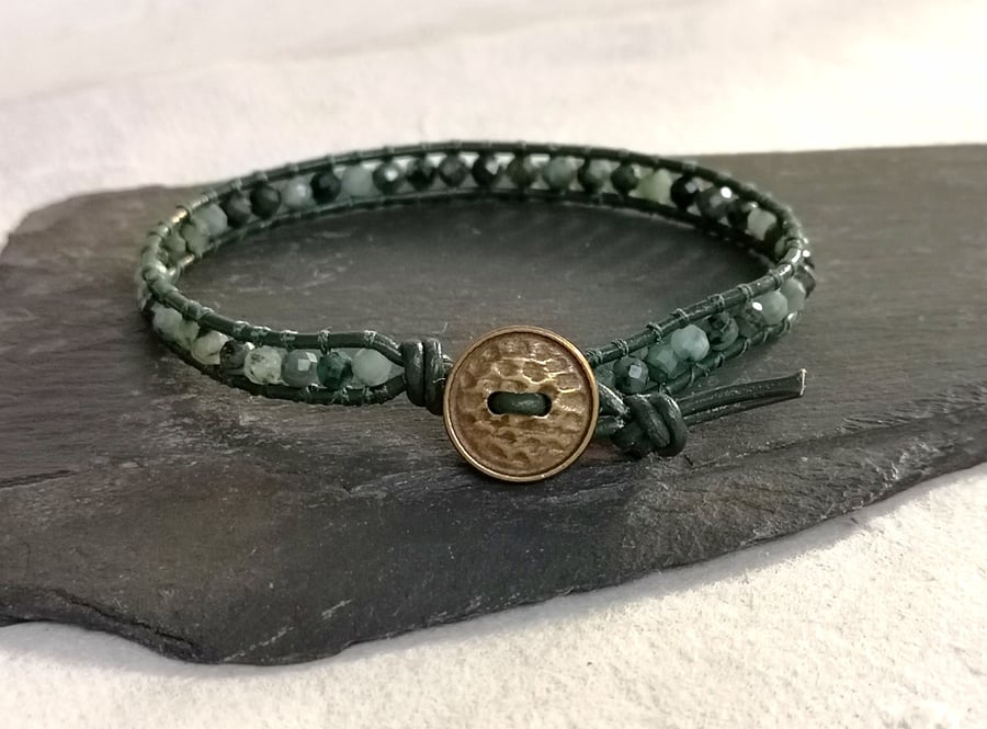 Emerald and leather bracelet with button fastener, May birthstone