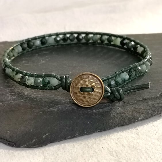 Emerald and leather bracelet with button fastener, May birthstone