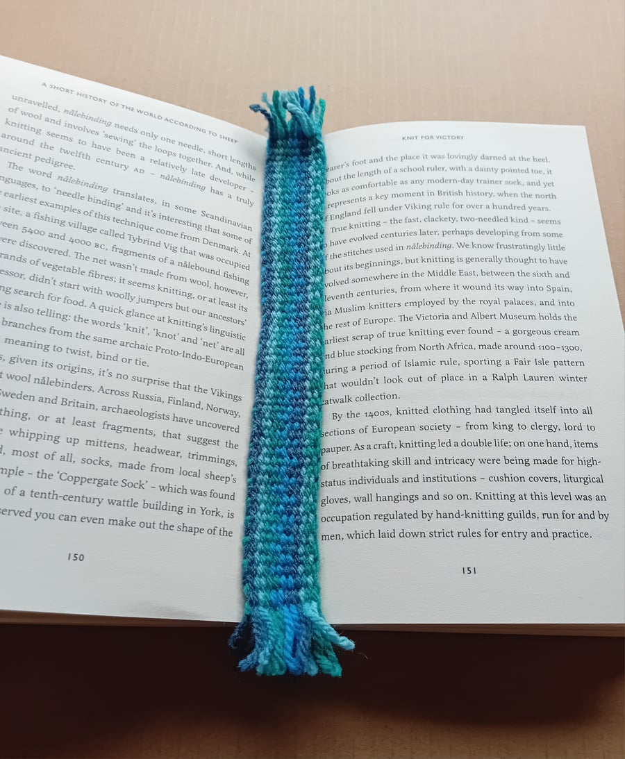 Handwoven bookmark 