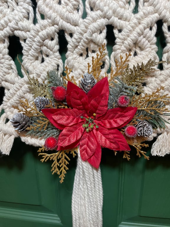 Macrame Christmas Tree Wall Hanging with Poinsettia & Gold Accents – 68cm
