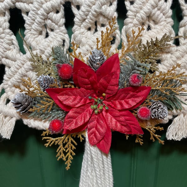 Macrame Christmas Tree Wall Hanging with Poinsettia & Gold Accents – 68cm