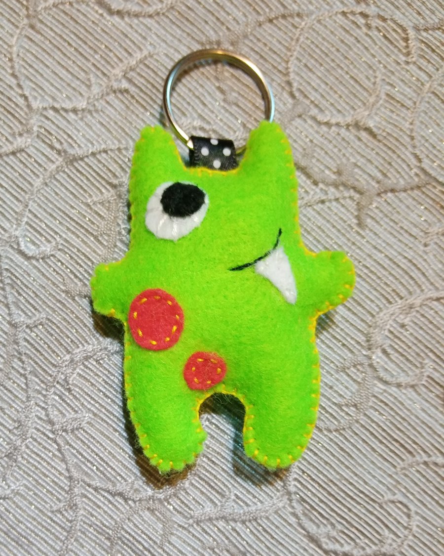 Green Felt Little Baby Monster Stuffy Keyring