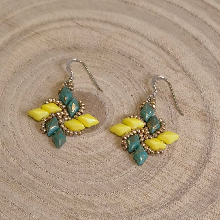 Swirl beaded sterling silver earrings, Elegant artisan jewellery (EAR-0003)