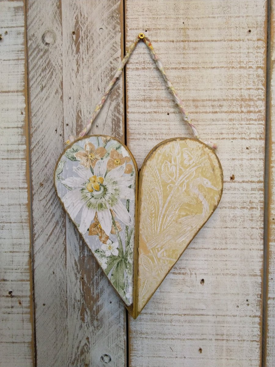 Decoupage Wooden Wildflower Heart
