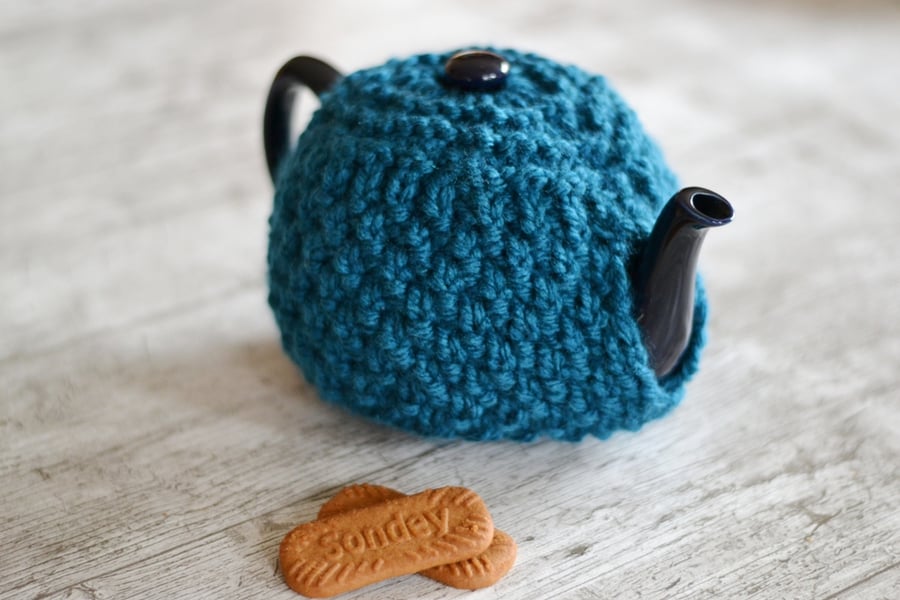 Tea Cosy Cover Super Chunky Knitted 1 - 2 Cup and  4-6 Cup  Tea Cosy Cover