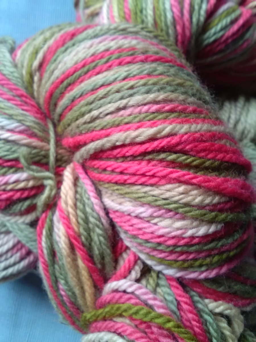 100g Hand-dyed 100% ORGANIC MERINO WOOL ARAN Pink Moss
