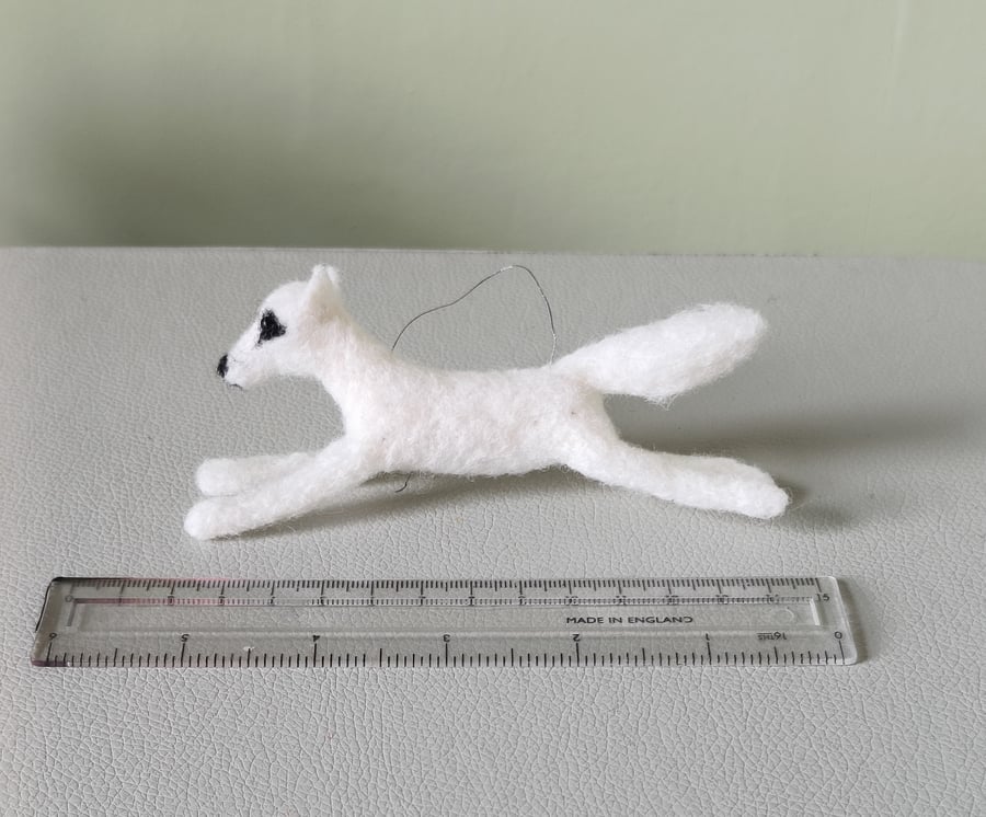Arctic Fox jumping hanging decorations