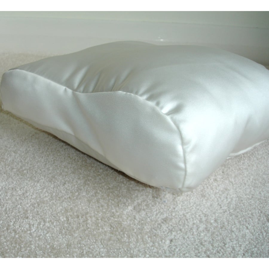 Tempur Pedic Original Travel Neck Pillow Cover Orthopaedic Ivory Satin