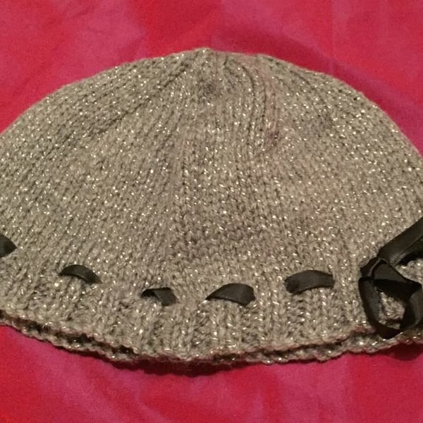Little grey wool hat with bow