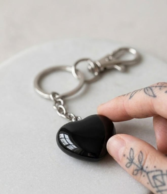 Minimalist Black Stone Heart Keychain - Ritual-Craft Talisman