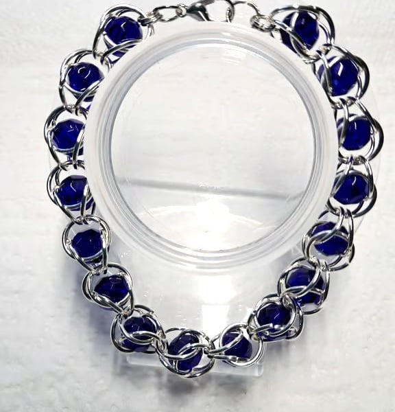 Bracelet with Captured Beads