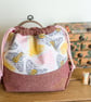 Drawstring project bag featuring stylish bees and sparkles! - Image 4