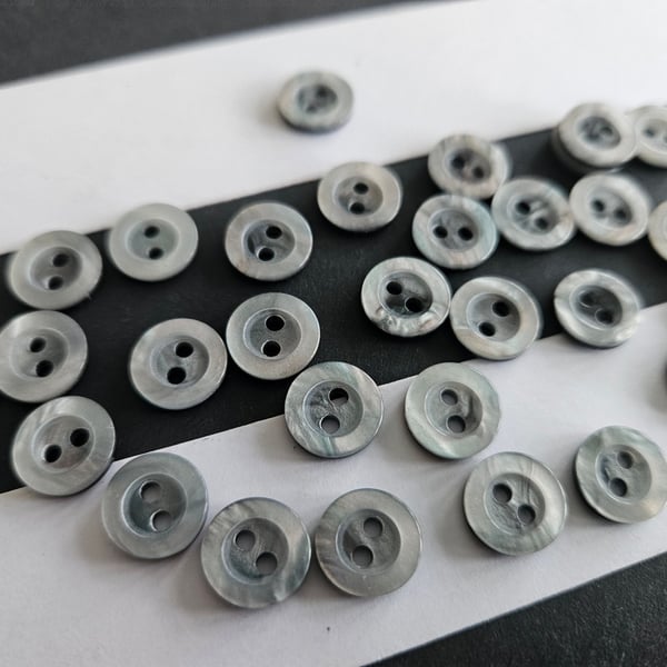 10mm 16L Grey mock Pearl Buttons British made 1988