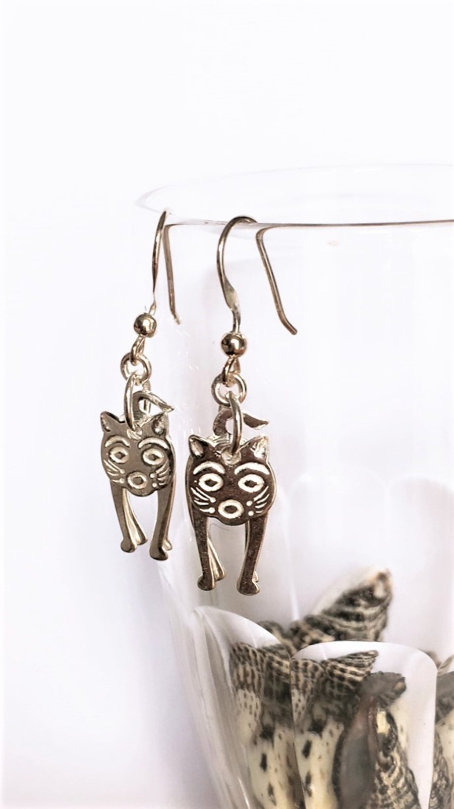 Gifts for CAT lovers - 925 sterling Silver hand cast Cat Design Earrings