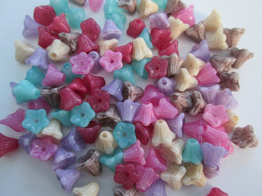 Destash 5mm czech glass flower beads
