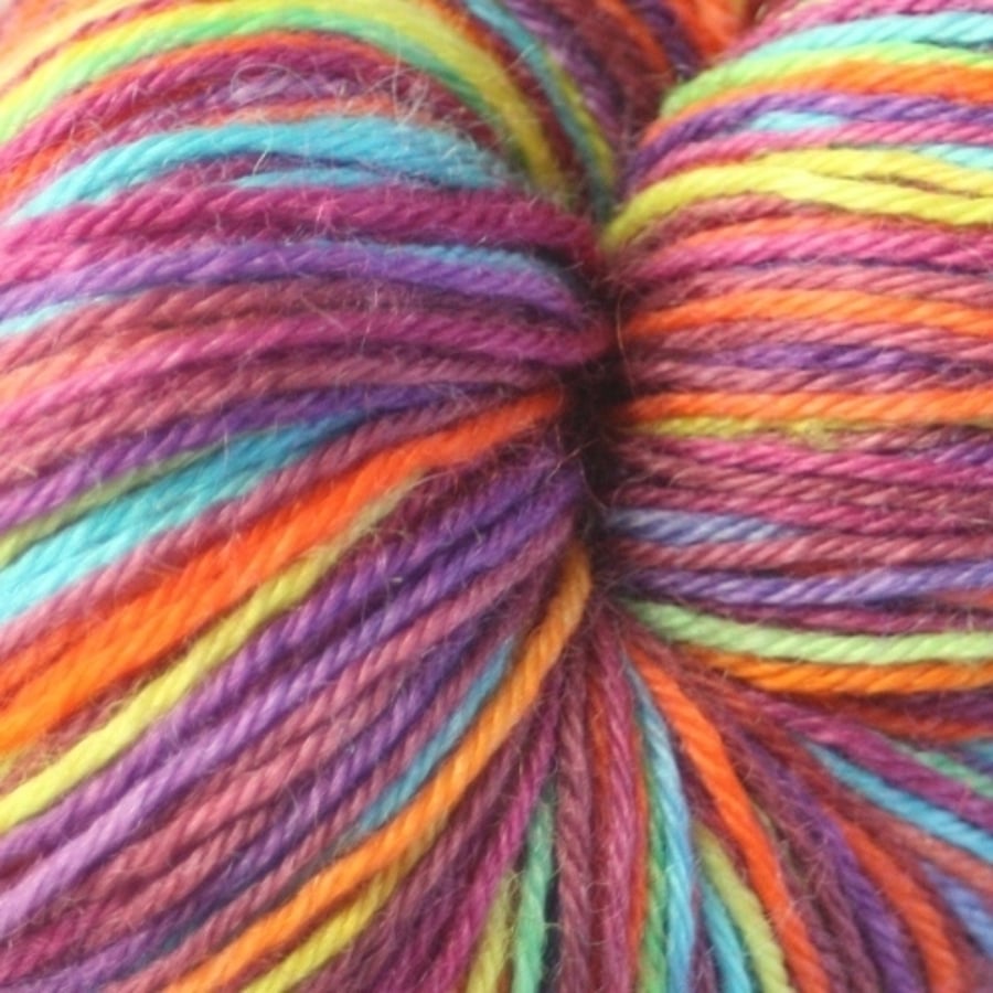 Hippy Chick: Superwash Bluefaced Leicester sock yarn