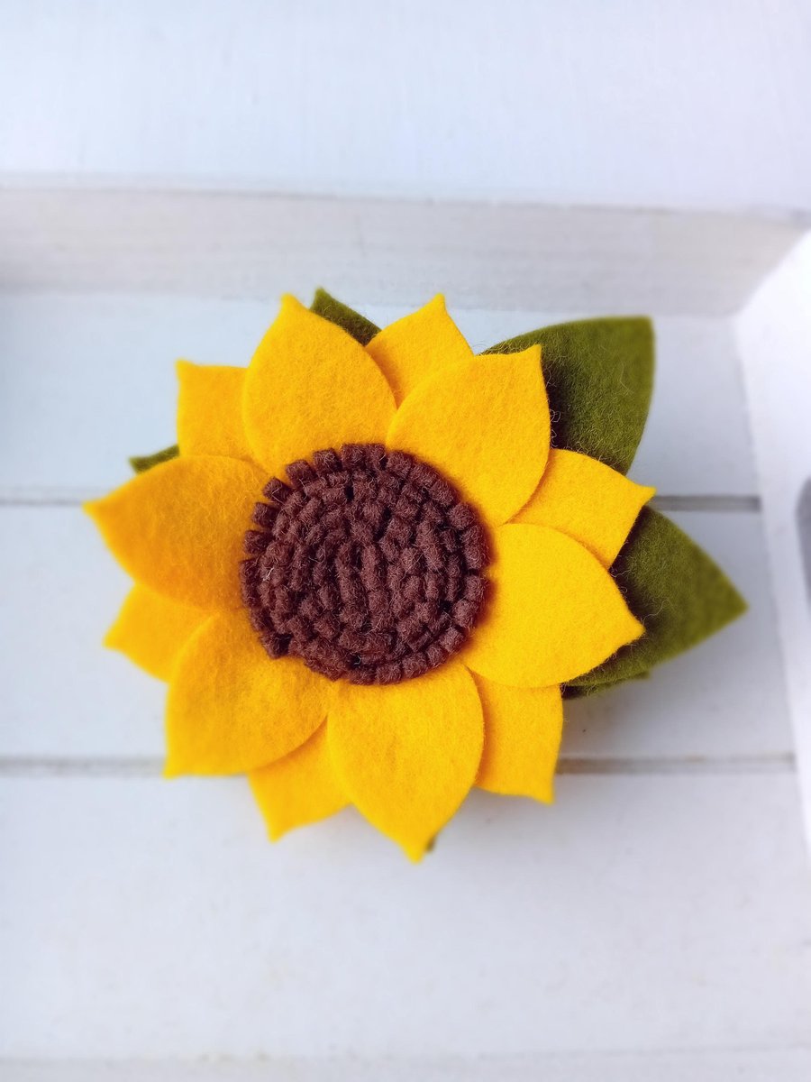 Handmade Wool Felt Sunflower Brooch