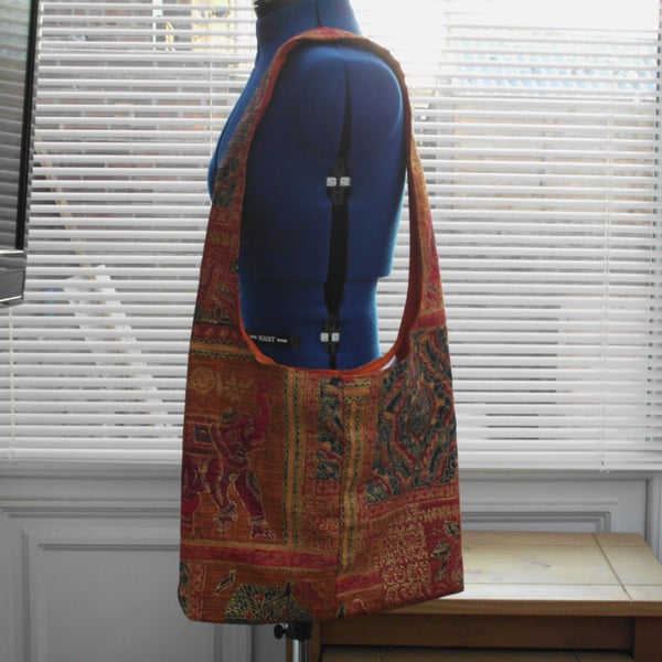 Summer shoulder or over the body bag