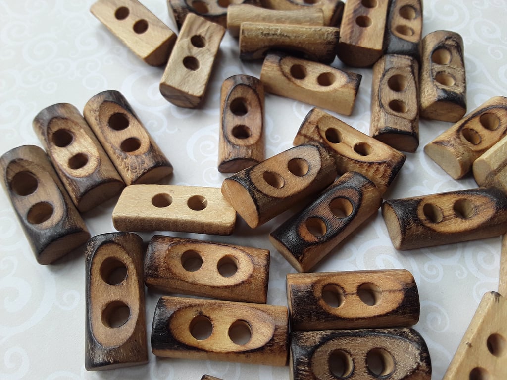 19mm 3 4"  Burnt Wood Vintage Toggle