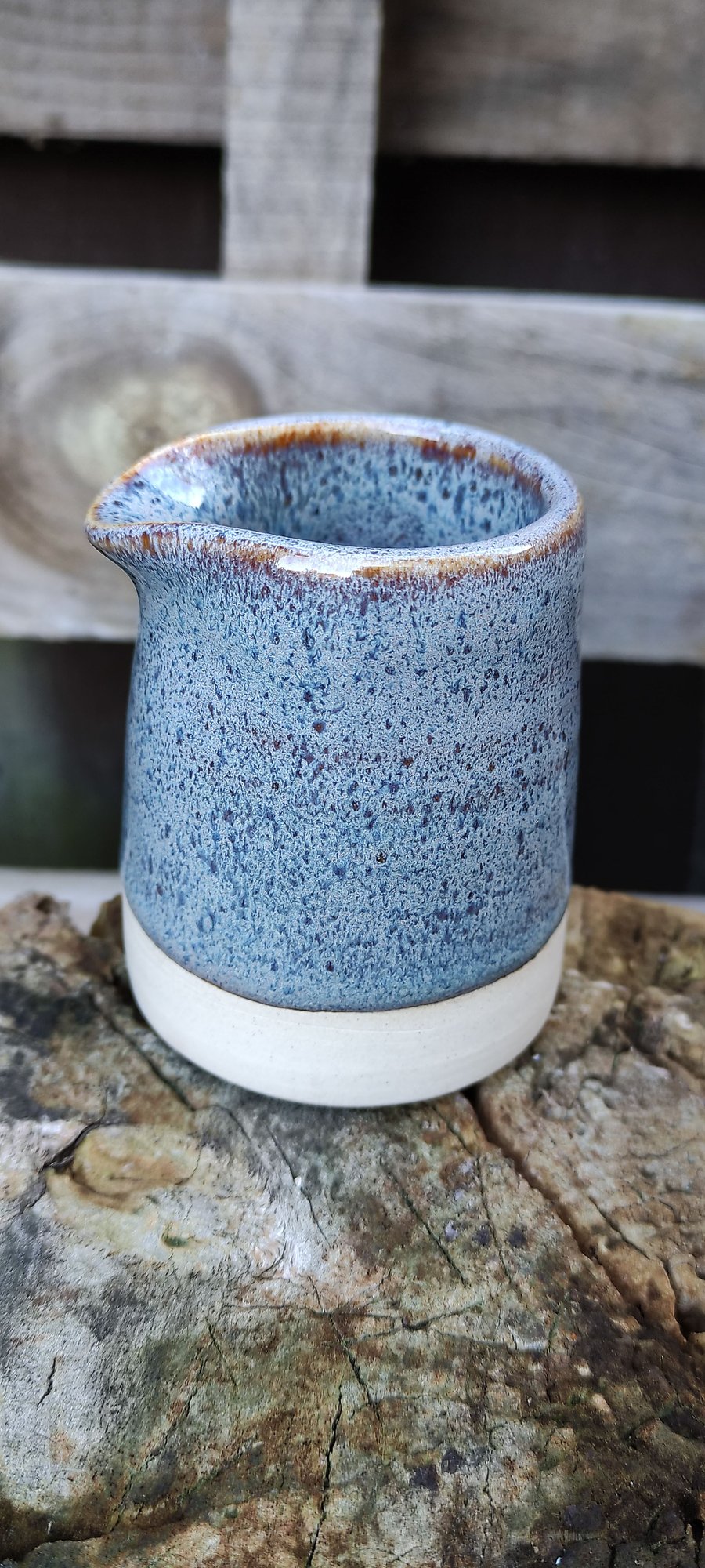 Diddy blue grey jug (Burns)