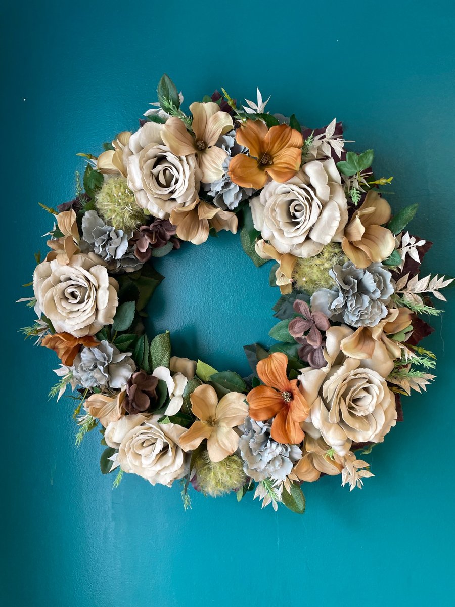 Autumn Floral Door Wreath, Vintage Neutral Faux Flower Door Hanger, 40 cm