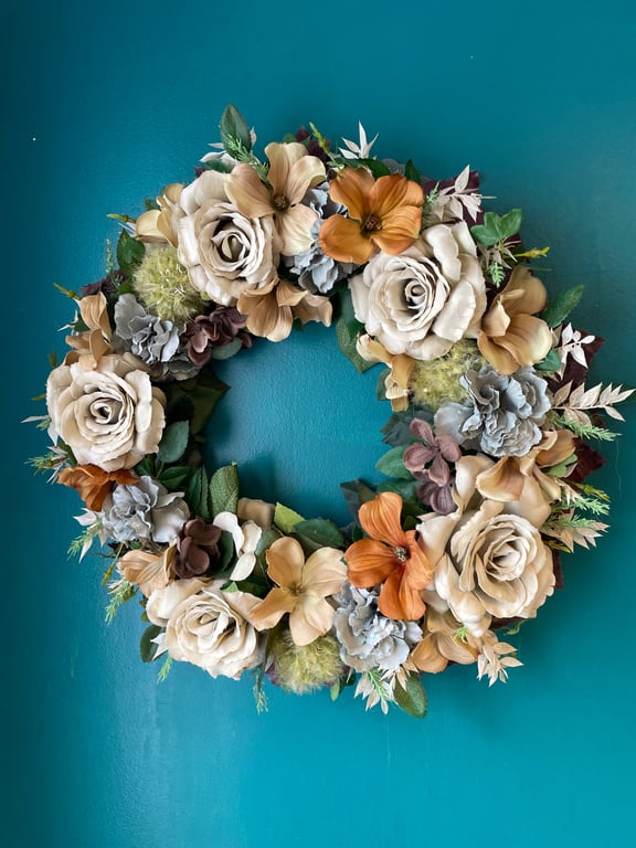 Autumn Floral Door Wreath, Vintage Neutral Faux Flower Door Hanger, 40 cm