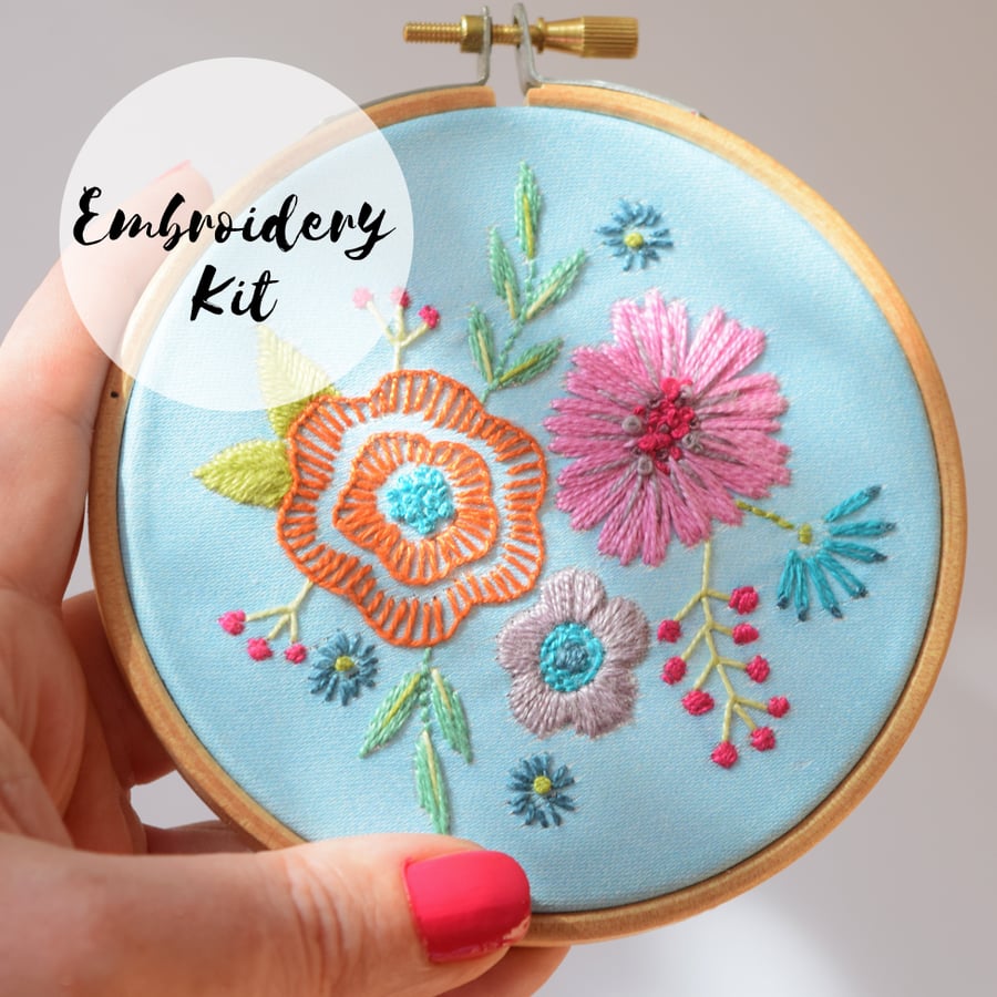 Beginners Floral Posy Blue Embroidery Kit